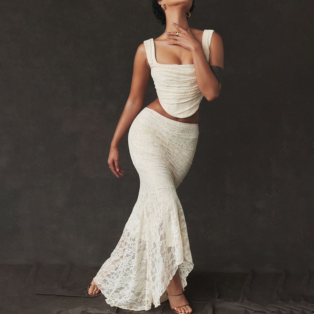 Women’s 2-Piece Set – Lace-Up Crop Top & Maxi Skirt
